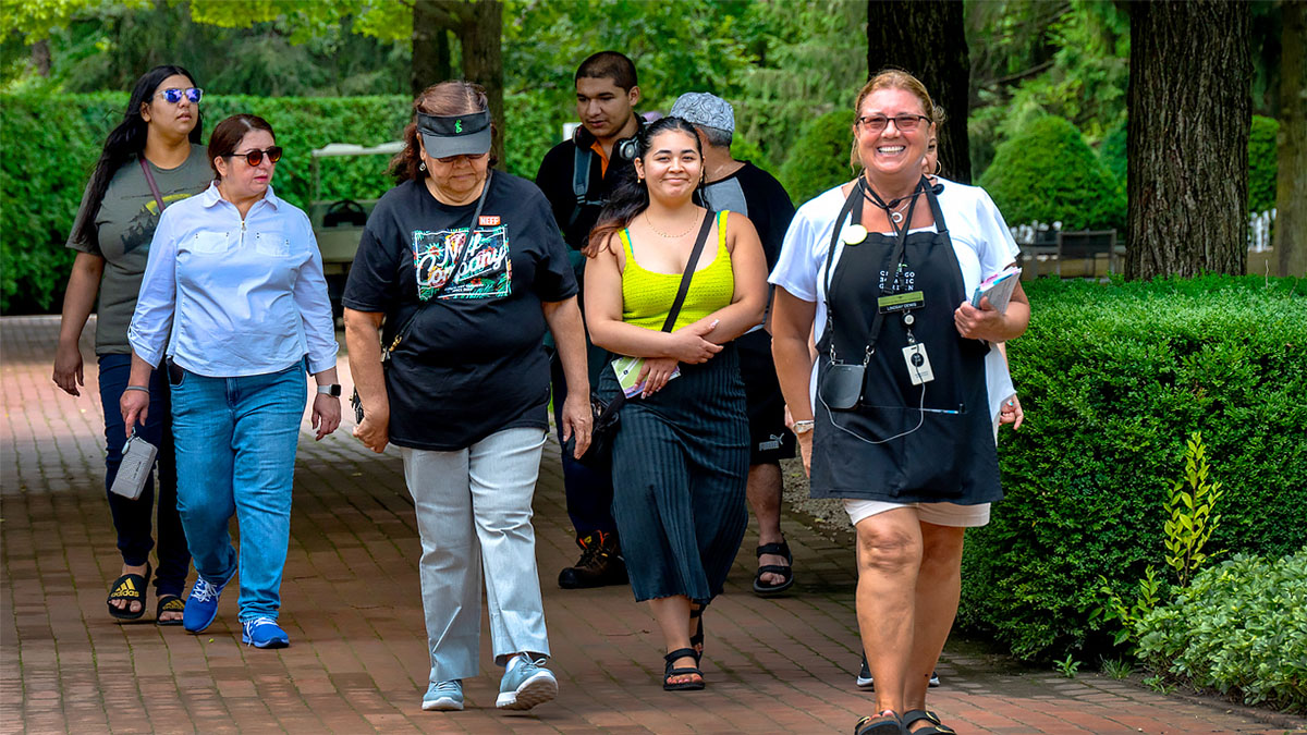 Patterned by Nature Walking Tours at Chicago Botanic Garden